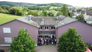 Außenansicht der Besonderen Wohnform in Heringen